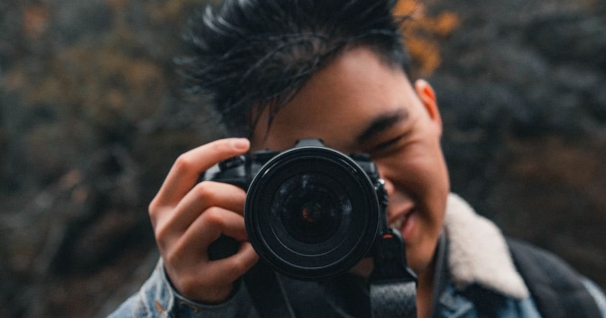 Ai prompts for bloggers youtubers and influencers