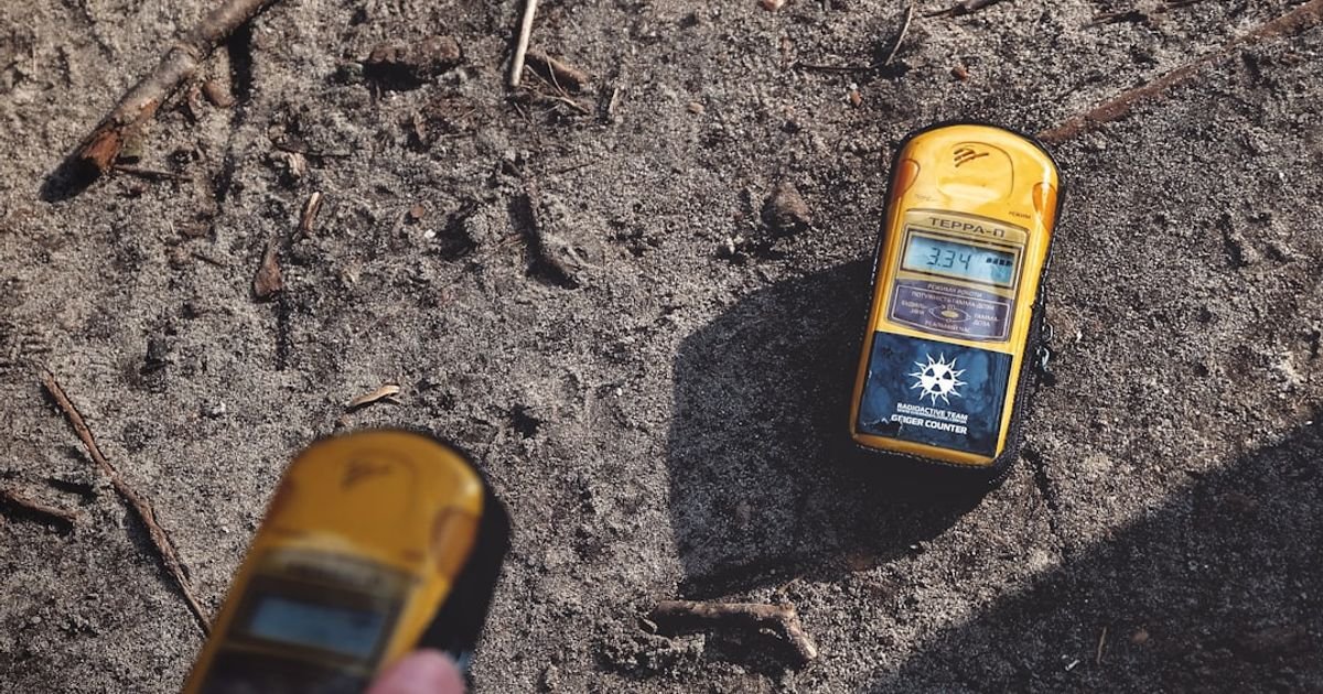 AI Prompt for Analyzing Soil Composition Using Sensor Data