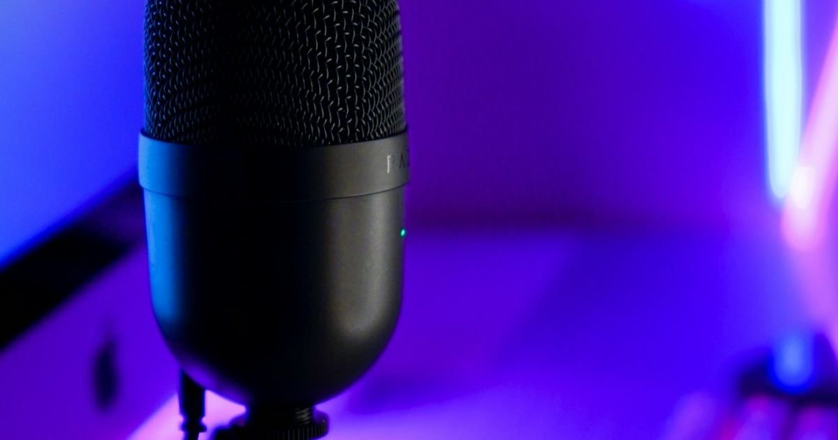 AI Prompt for Auto-Generating Animated Intros for Podcasts