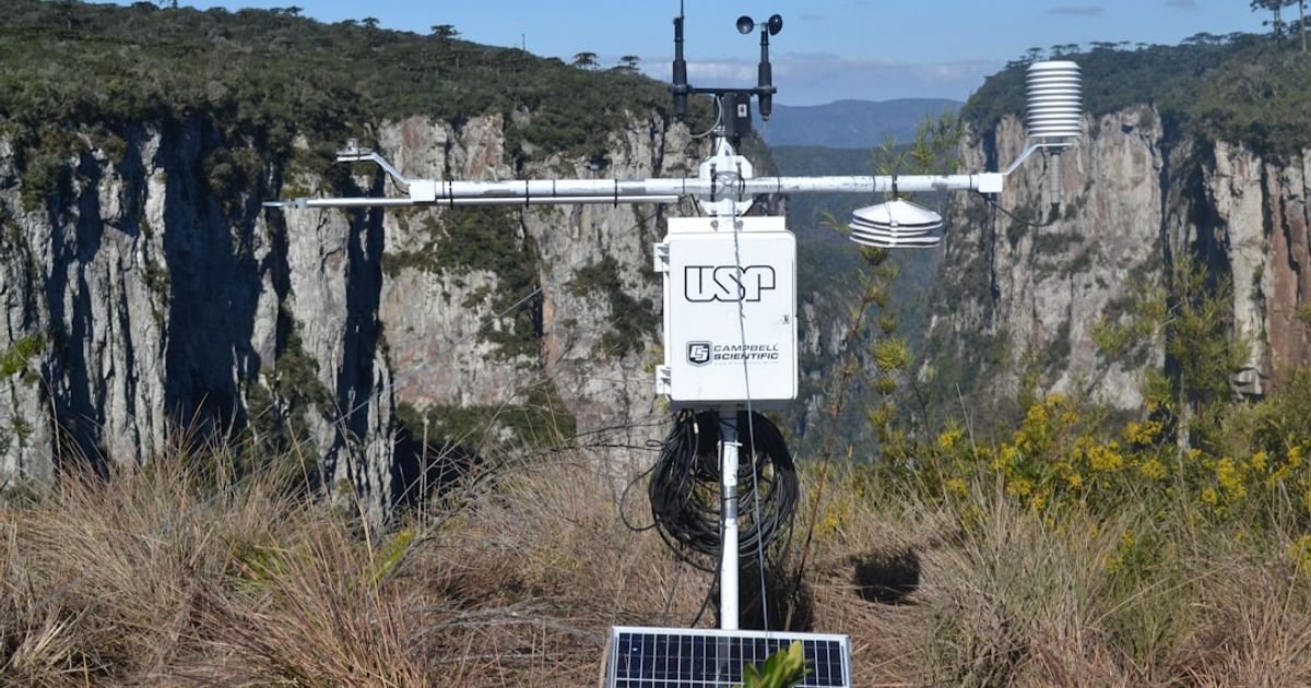 AI Prompt for Detecting Illegal Energy Usage and Meter Tampering