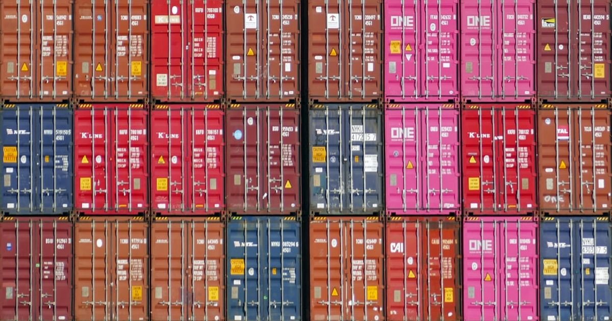 AI Prompt for Optimizing Warehouse Inventory Management