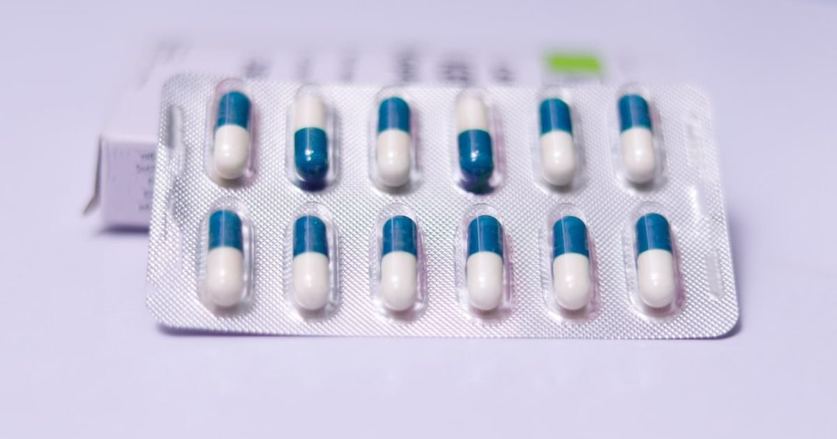 AI Prompt for Predicting Drug Interactions and Side Effects Based on Patient Data