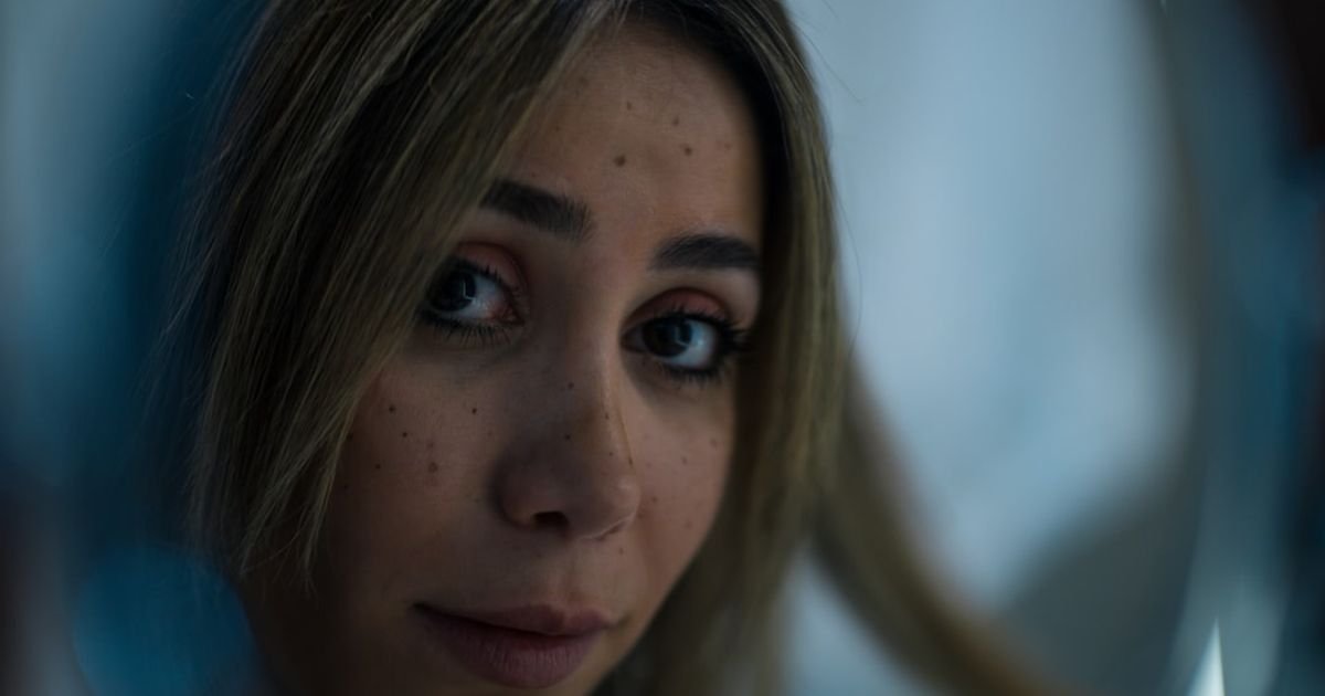 AI Prompt for Voice Emotion Analysis of Actors in Film Scenes