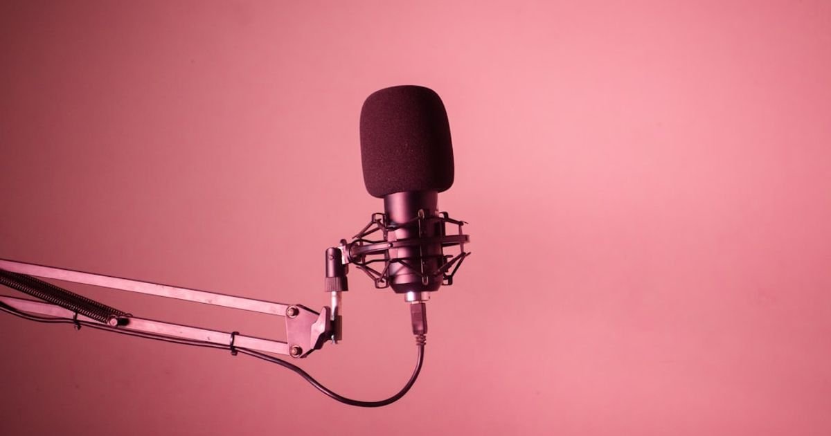 Automated Voice Synthesis AI Prompt for Podcast Production