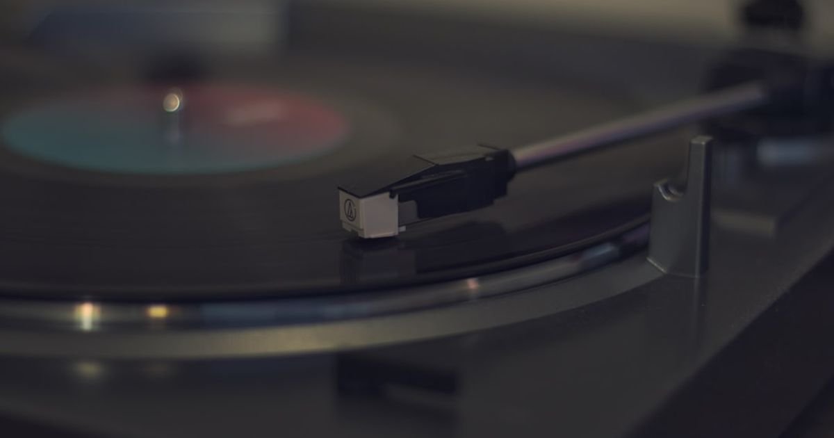 ChatGPT Prompt for Generating Background Music Suggestions