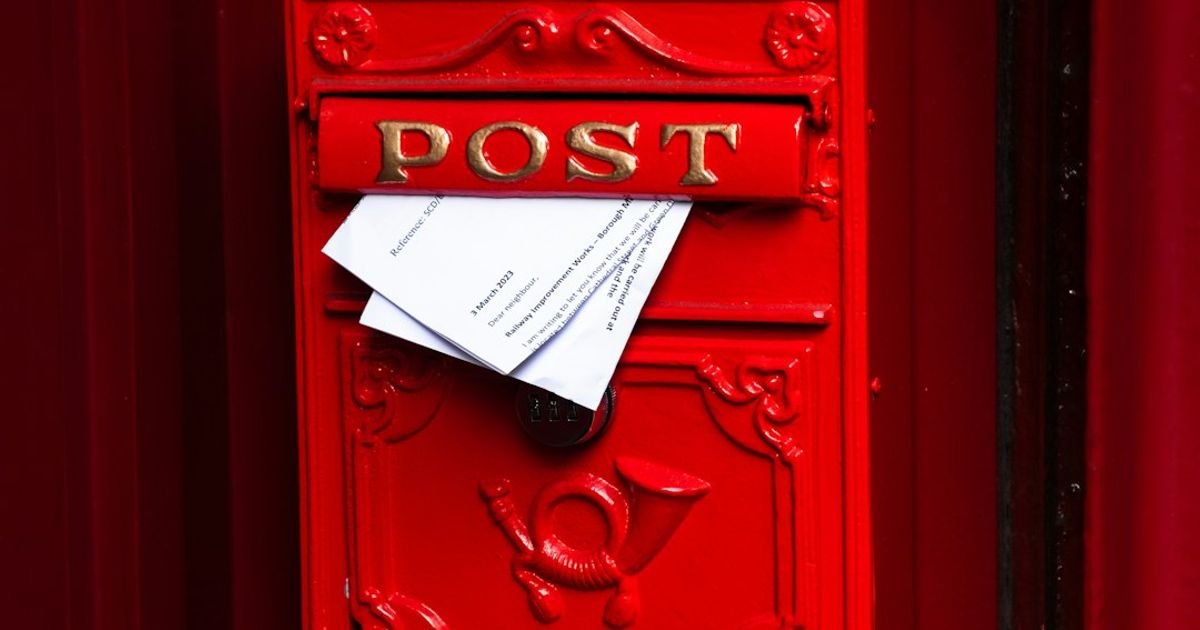 ChatGPT Prompt for Personalized Prospect Email Subject Lines