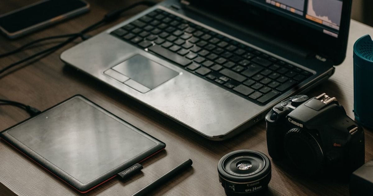 ChatGPT Prompt for Writing Behind-the-Scenes Descriptions for Videos