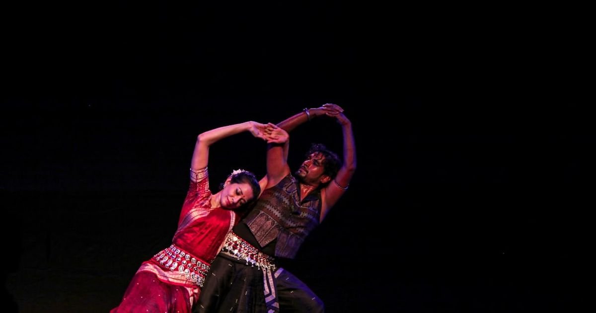 ChatGPT Prompt for Writing Navratri Dance & Garba Event Scripts