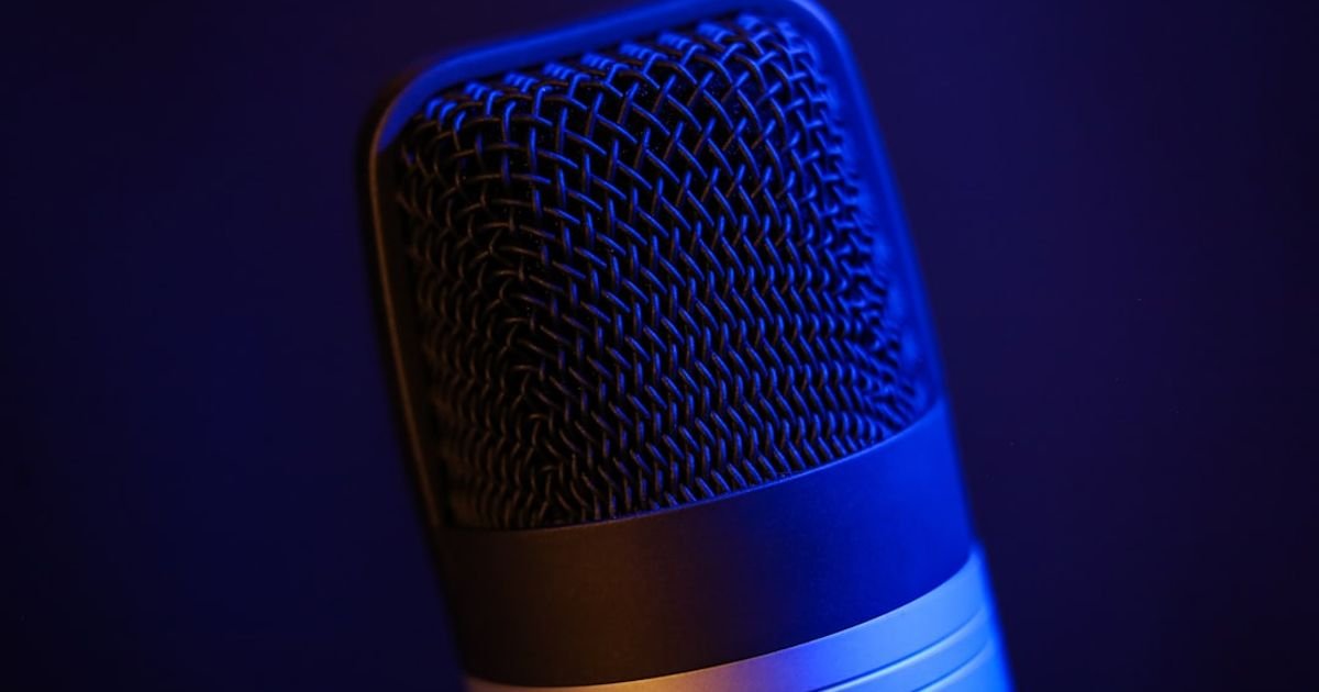 Gemini Prompt for Building a Voice Assistant App