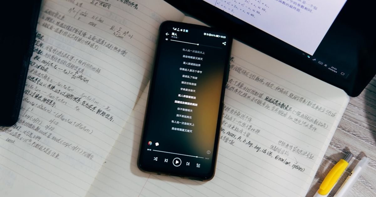Gemini Prompt for Building a Voice-to-Text Note-Taking App