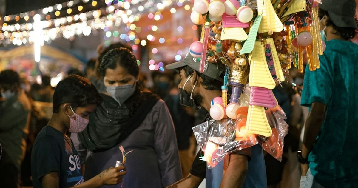Gemini Prompt for Creating Diwali Instagram Carousel Templates
