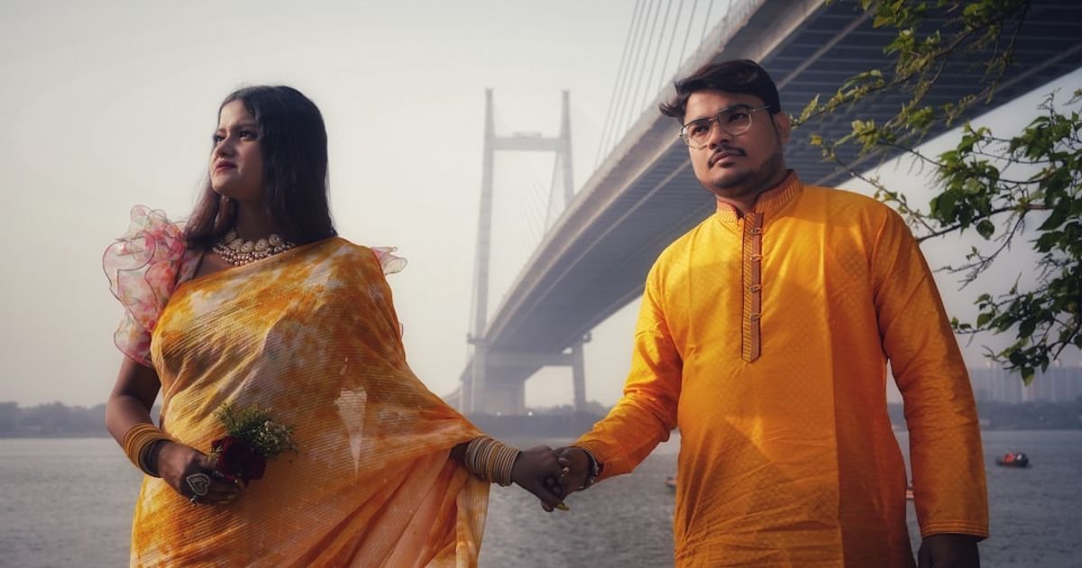 Gemini Prompt for Creating Navratri-Themed Wedding Card Designs