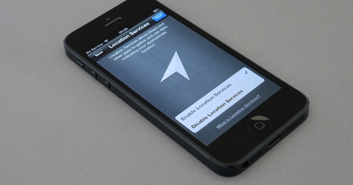 Gemini Prompt for Creating a Smart Contact Management App