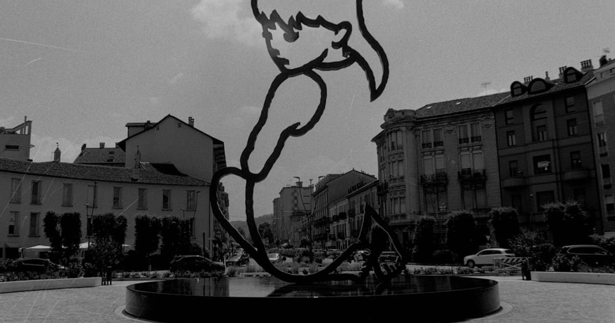Grok Prompt for Eye-Catching Animated Quote Post Designs
