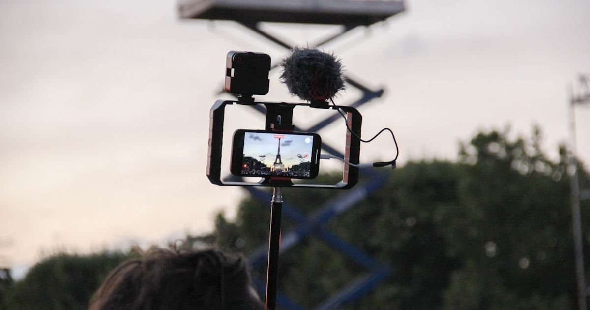 Grok Prompt for Short-Form Creative Video Content Ideas