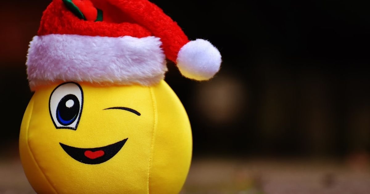 Grok Prompt for Social Media Holiday Campaign Post Ideas