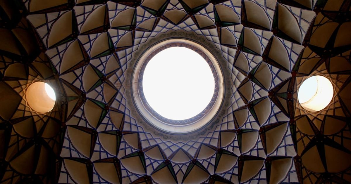 Islamic geometric pattern prompt Veo