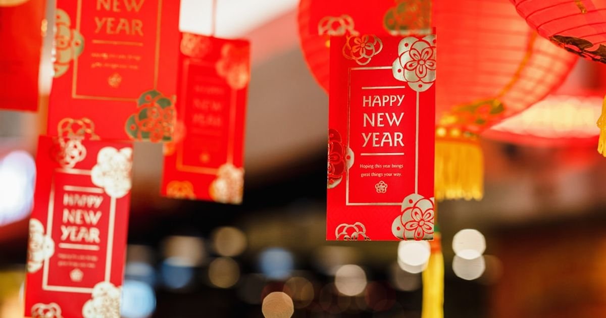 Make a consultancy prompt for companies expanding in Lunar New Year markets