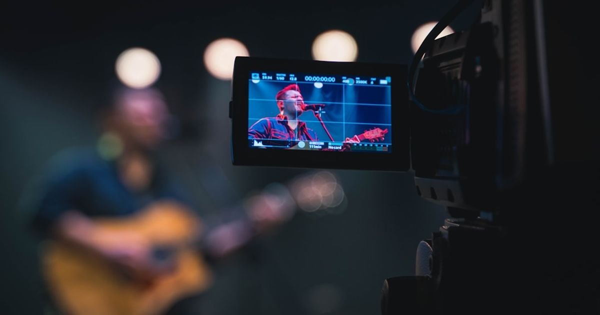 VEO 3 Prompts for Music Videos and Visual Storytelling