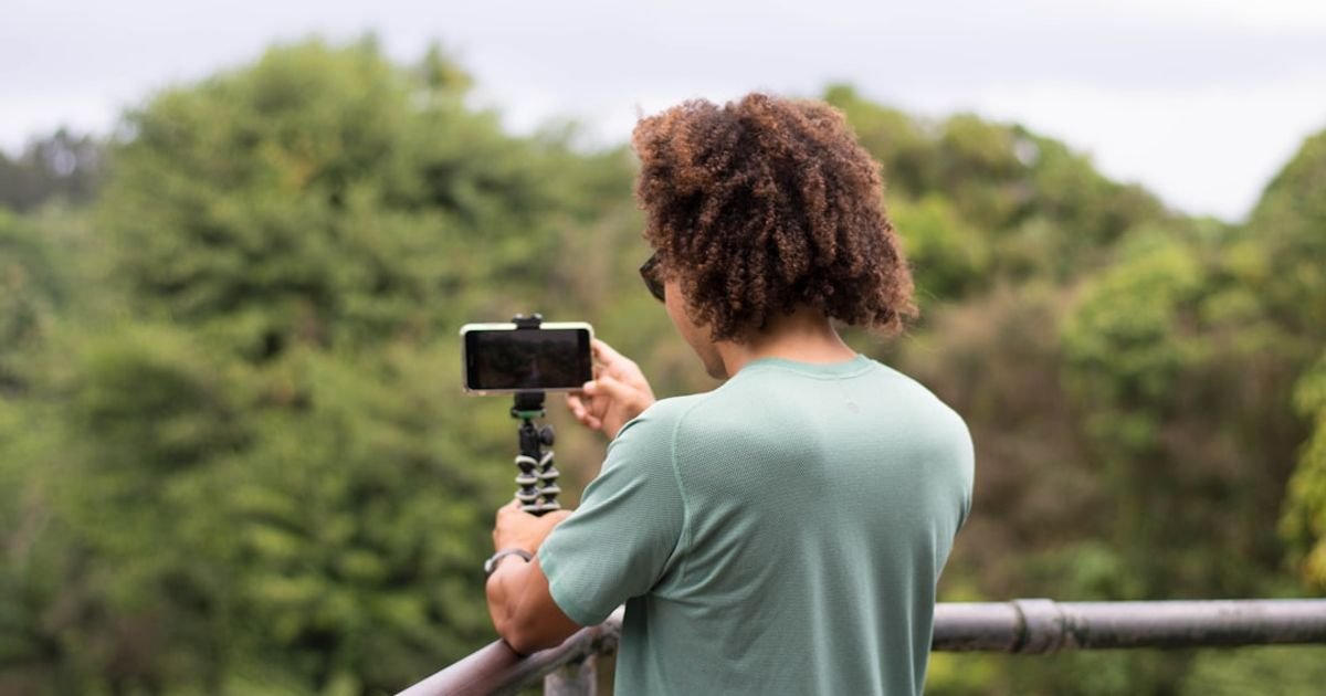 VEO 3 Prompts for Travel Vlogs and Destination Videos