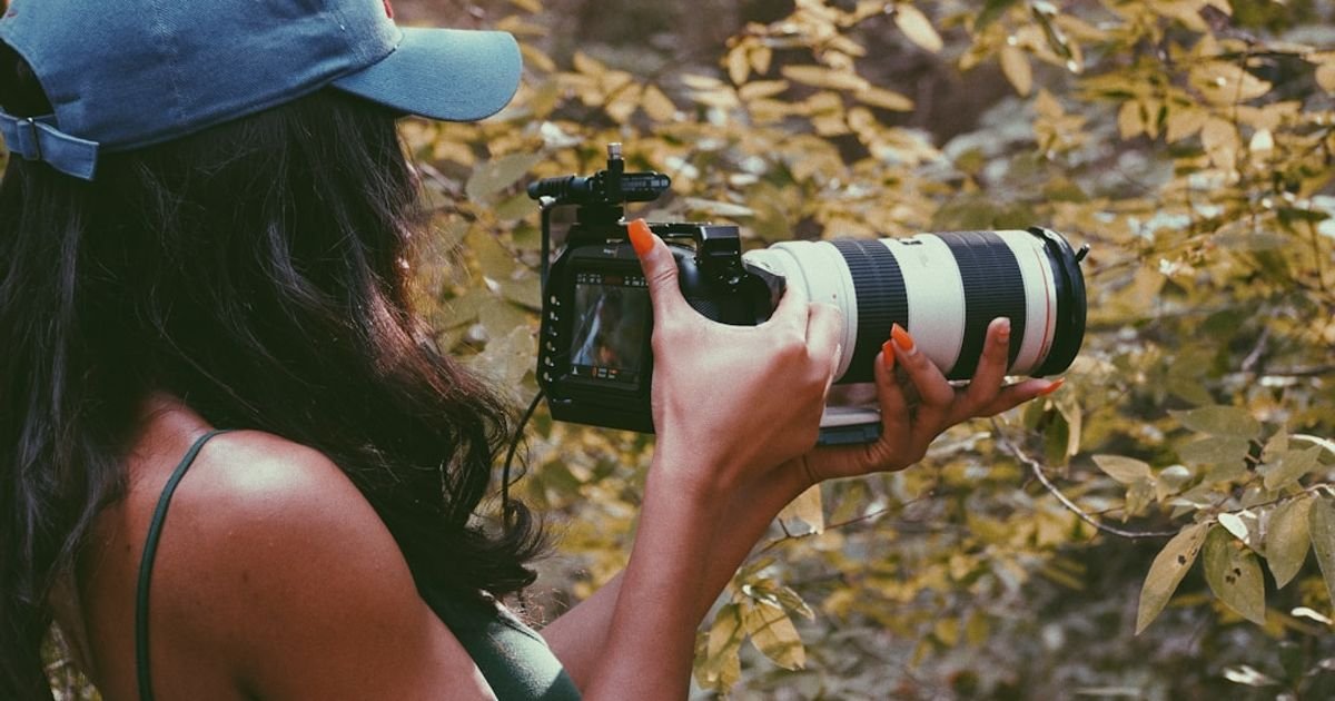 Veo Prompt for Creative Lifestyle Vlogging Templates