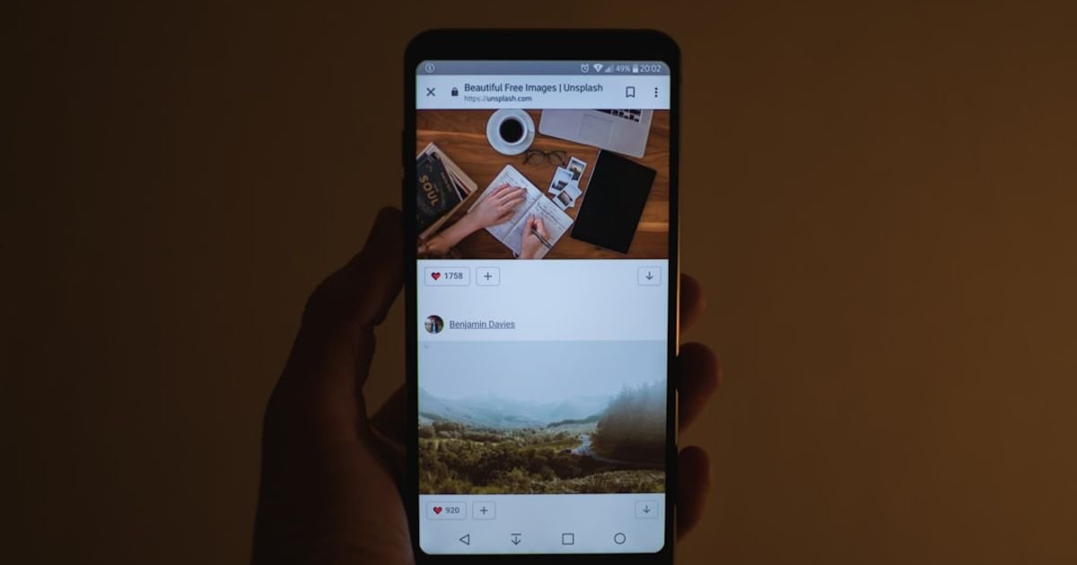Veo Prompt for Creative Split-Screen Instagram Reels