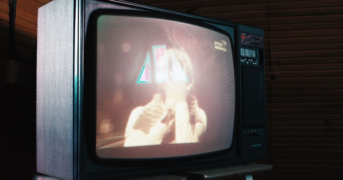 Veo Prompt for Dynamic Music Video Visuals
