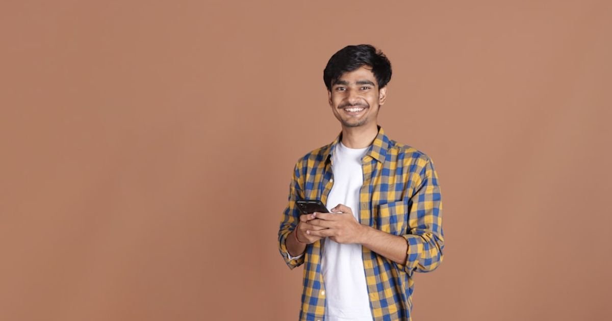 Veo Prompt for Producing Navratri Social Media Ad Campaigns