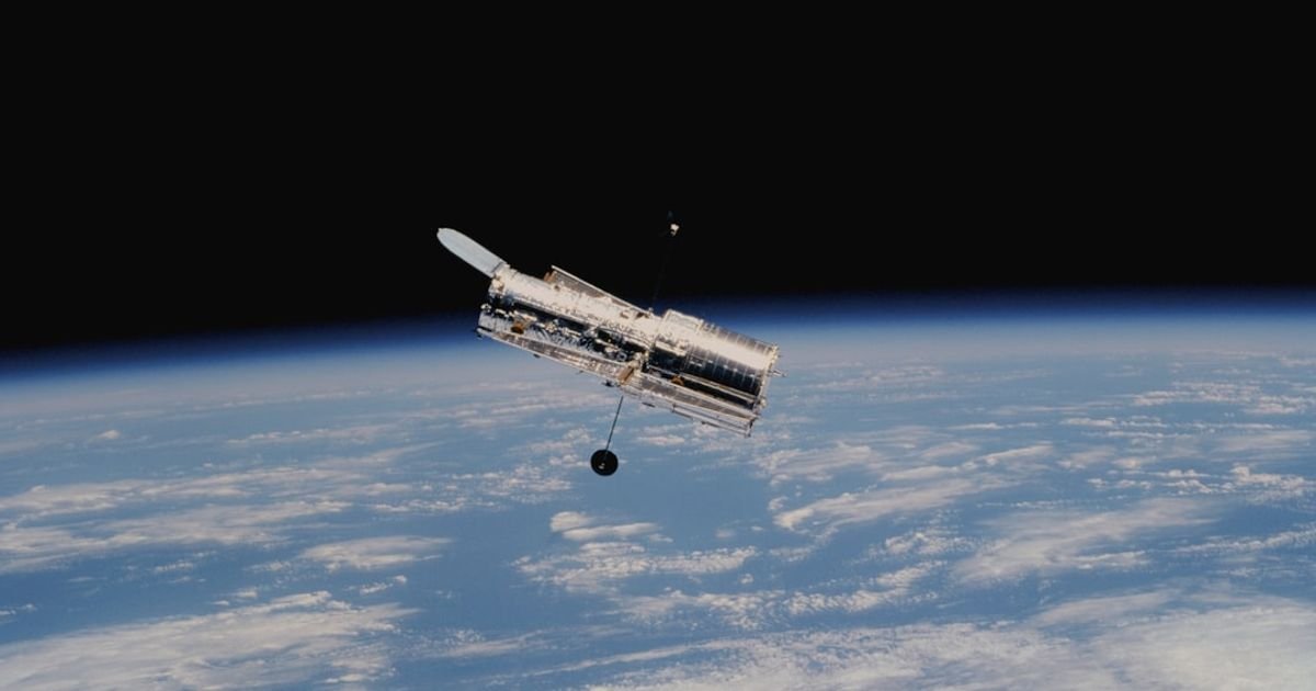 Asteroid Belt Flythrough VFX Prompt