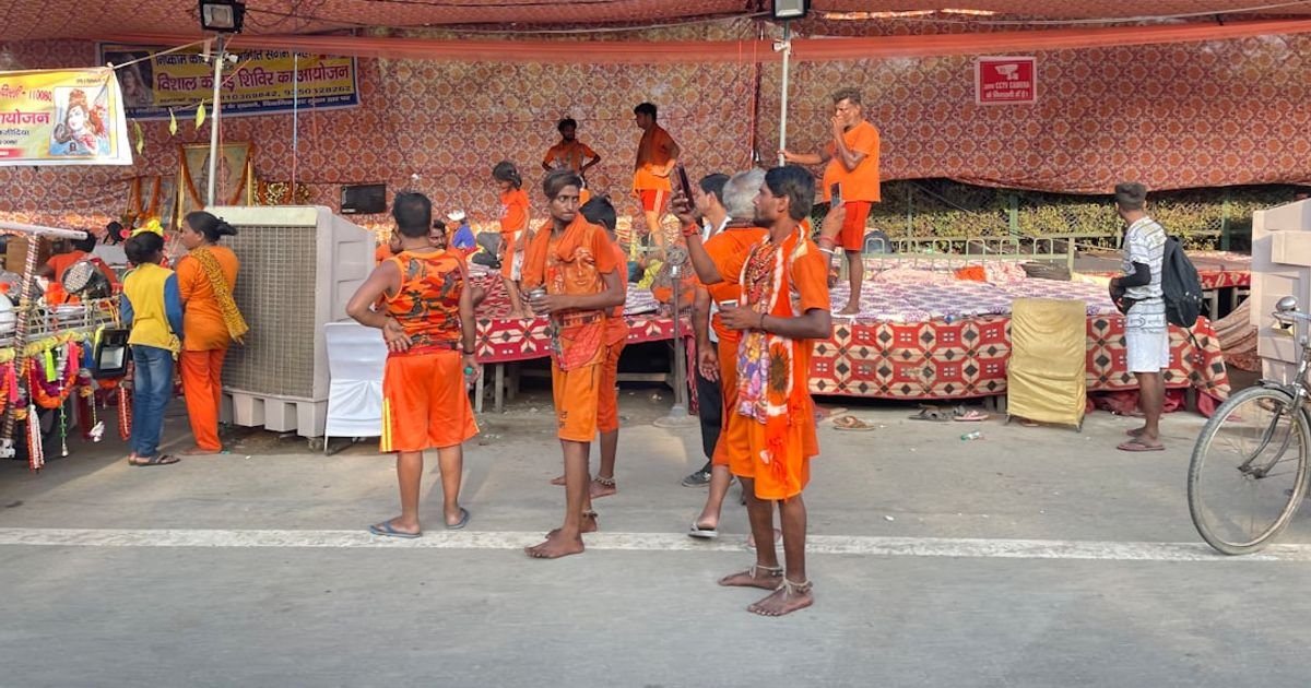 ChatGPT Prompt for Creating Festival Chants