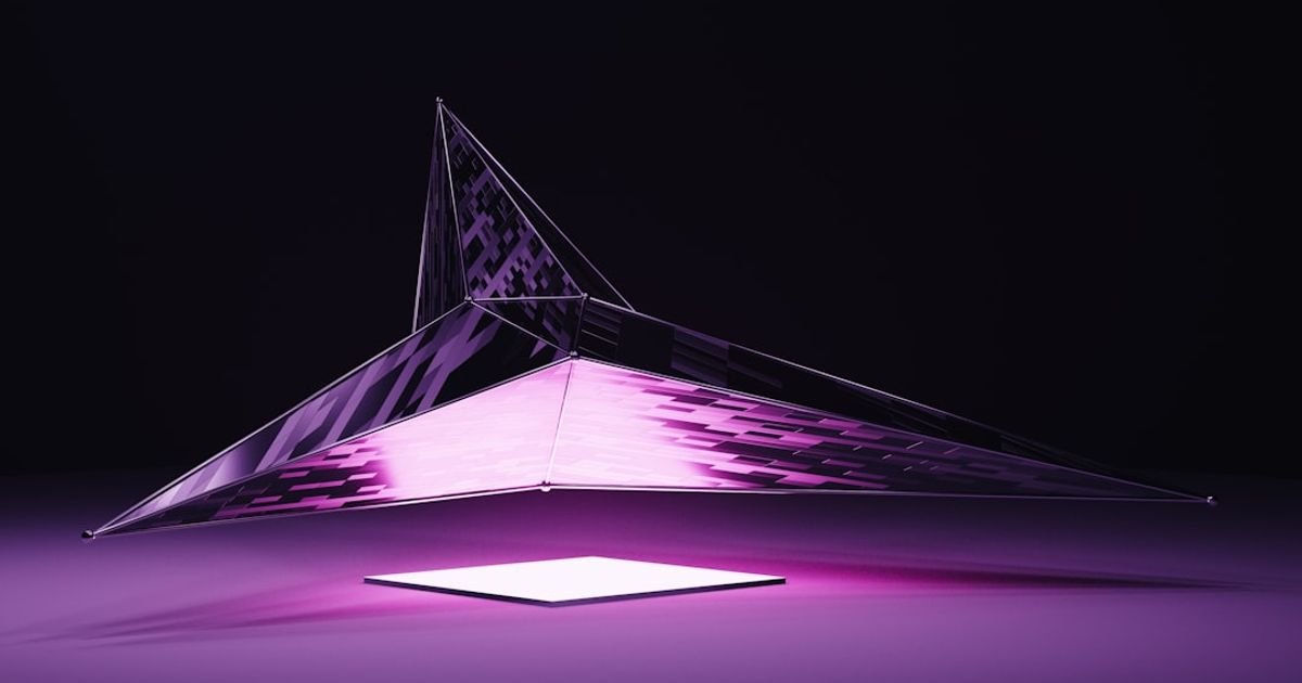 Crystal Pyramid Light Reflection VFX Prompt