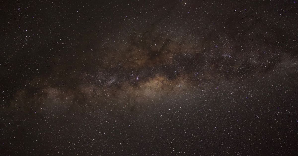 Galaxy Formation Time-lapse VFX Prompt