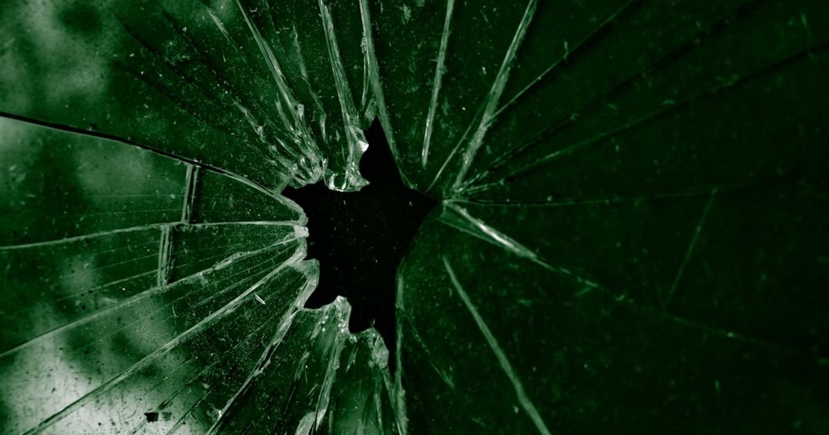 Hit Impact and Damage Burst VFX Prompt