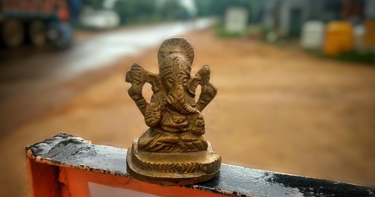 Indian God Logo Design ChatGPT Prompt