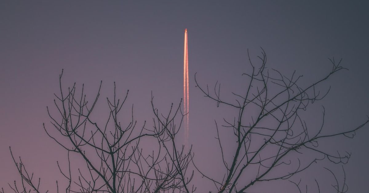 Interstellar Spaceship Launch VEO 3 Prompt