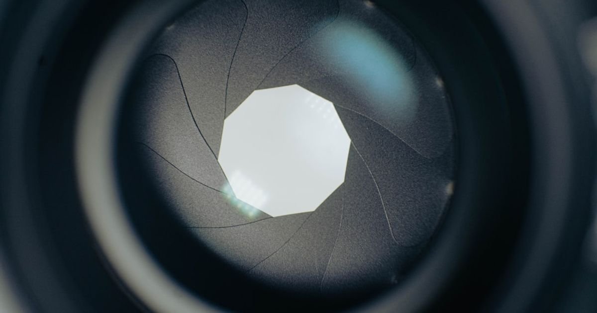 Neutron Star Pulse VFX Prompt