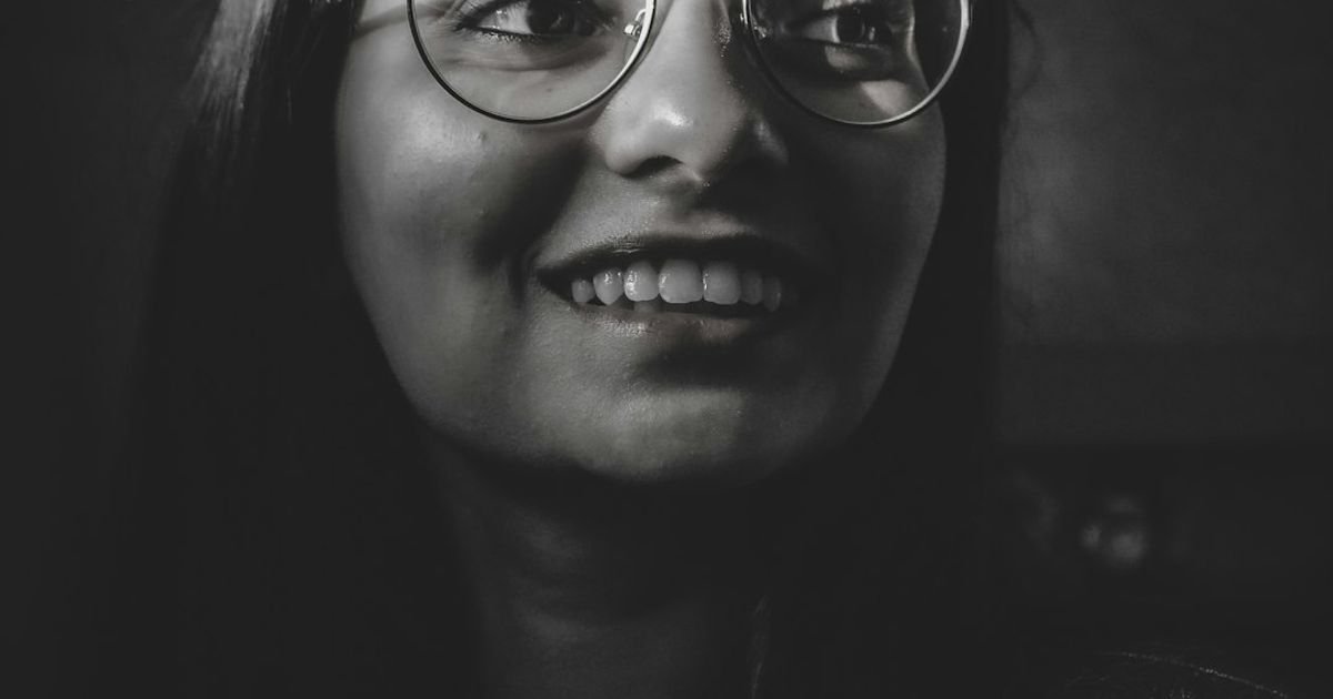 Portrait Drawing Prompt in Hindi for Realistic Art