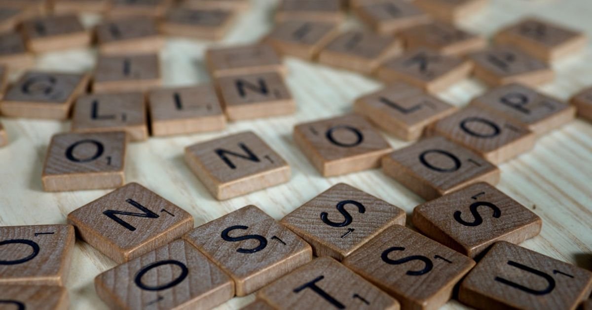 Prompt for Creating Crossword Clues