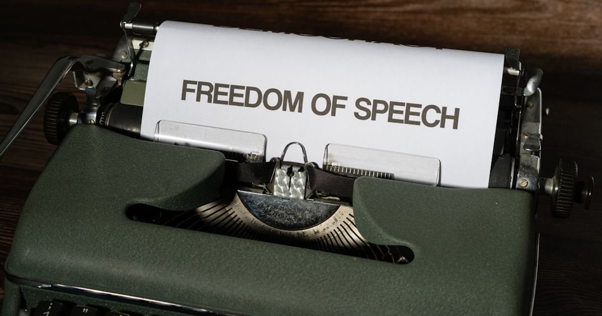Prompt for Historical Speech Rewriting