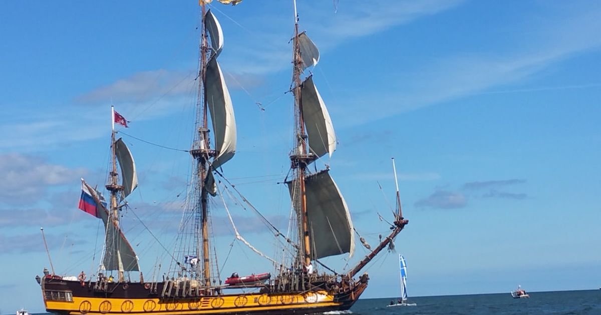Prompt for Pirate Adventure Roleplay