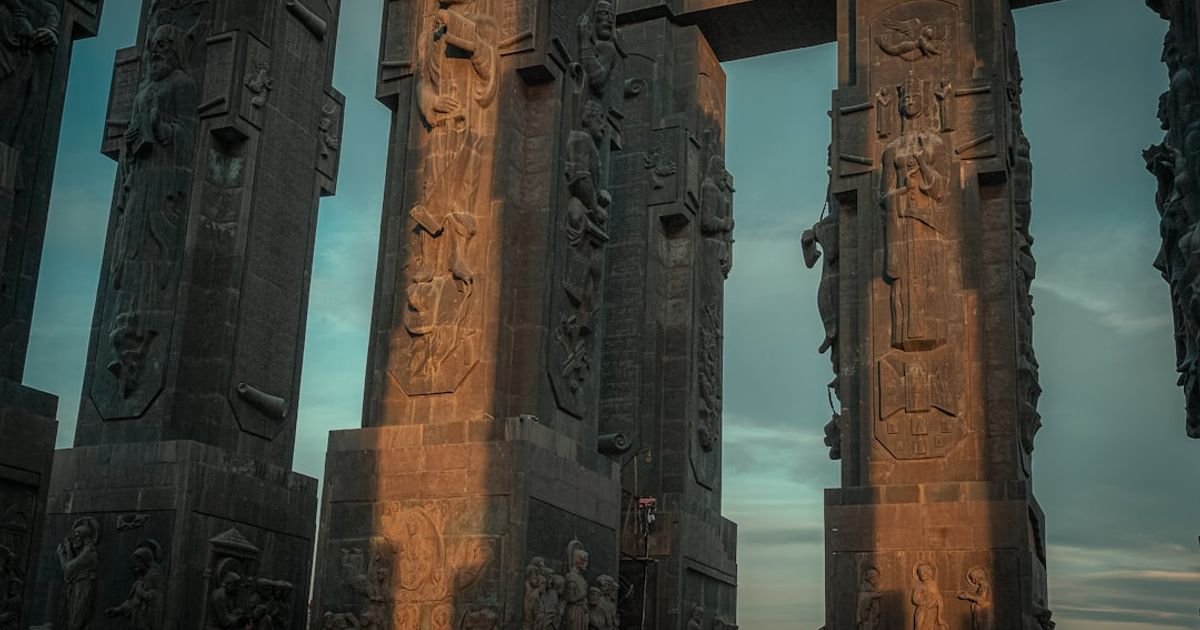 Runes of Kamar-Taj Energy Script VFX Prompt