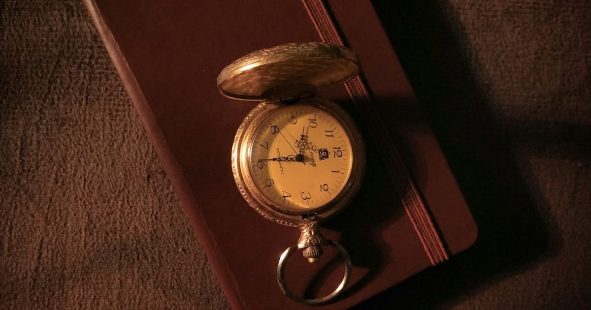 Sora Time Loop Mystery Movie Prompt