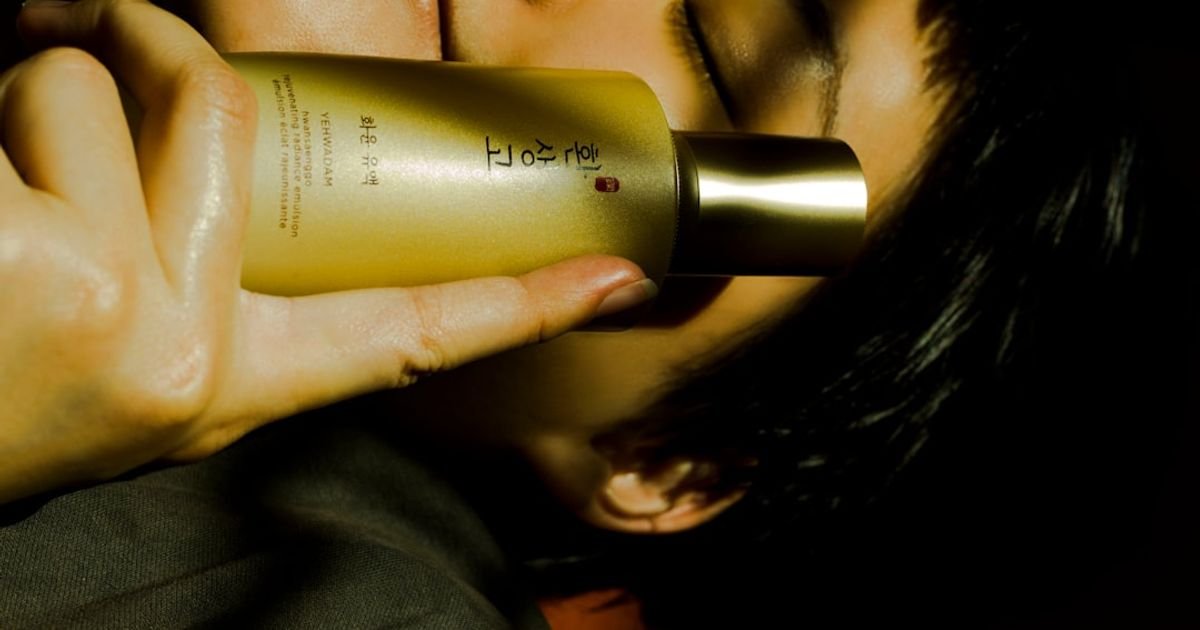 VEO 3 Prompt for Hair Oil Product Ad