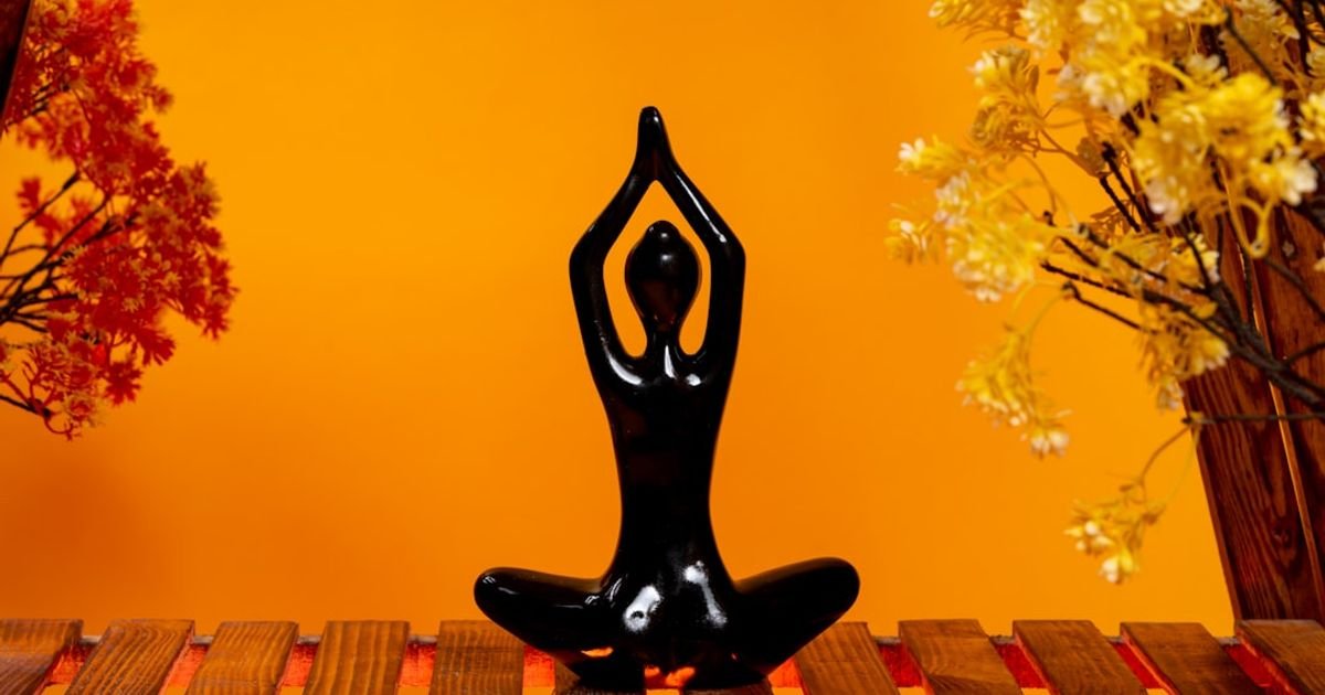 VEO 3 Prompt for Yoga App Promotion with Calm and Motivating Visuals