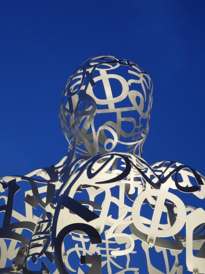 Fantasy Video Prompt Creative Scene Generator