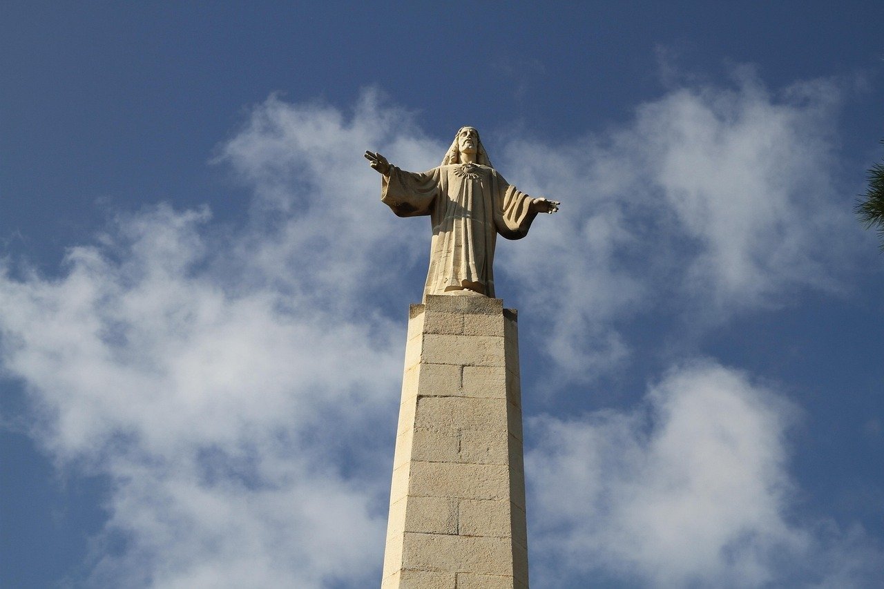 Deconstructing Reality Digital Portrait Prompt