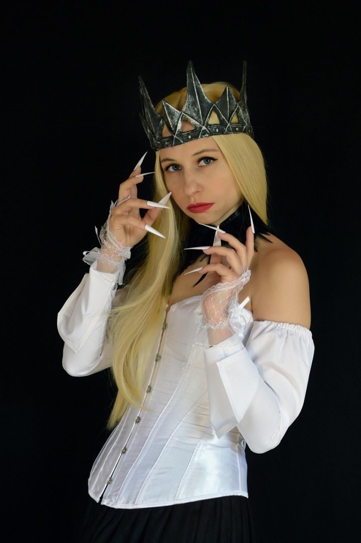 Miniature Dwelling Hyperrealism Image Prompt