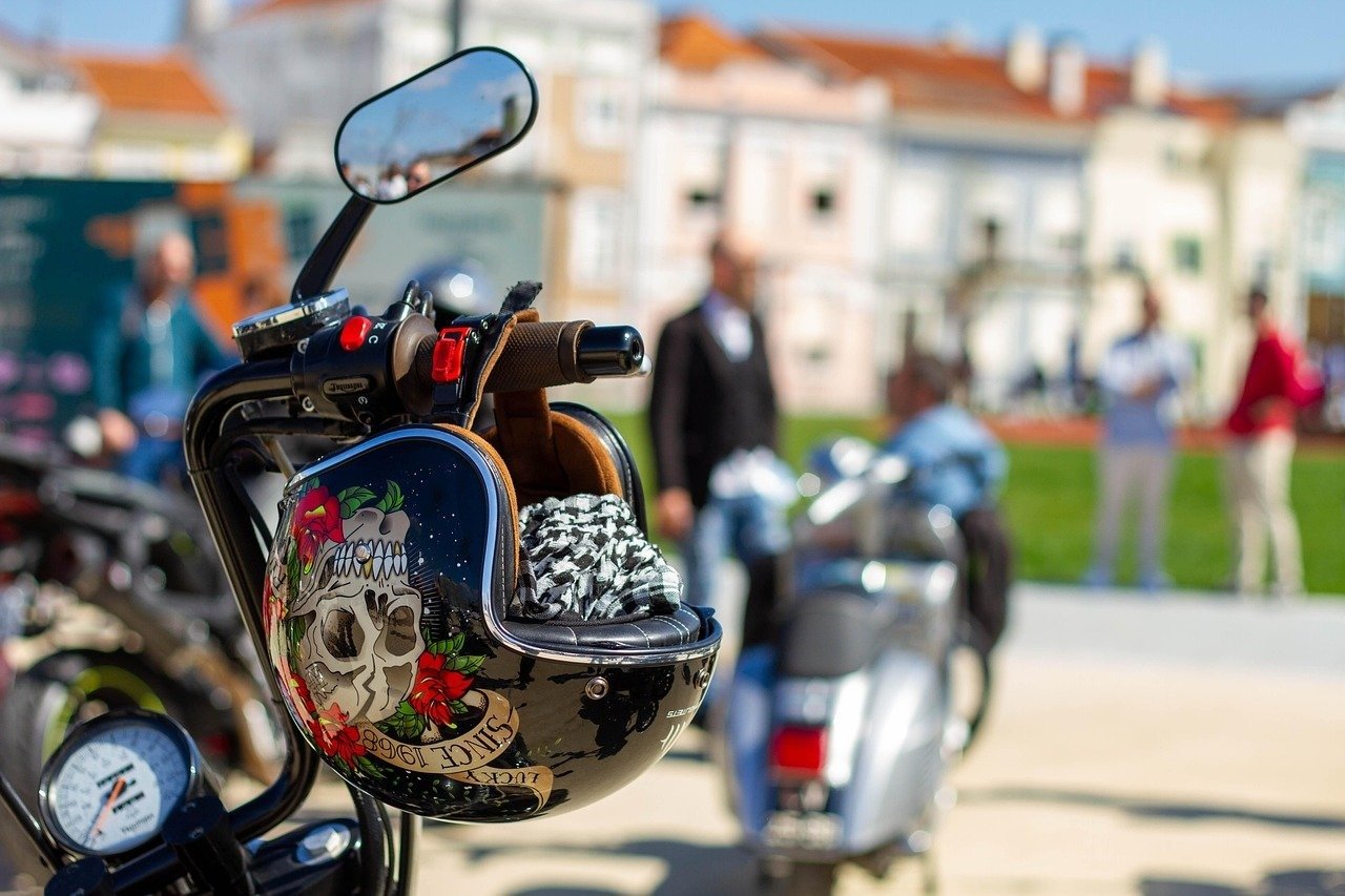 Genetic Kiss: Temporary Trait Swap Prompt