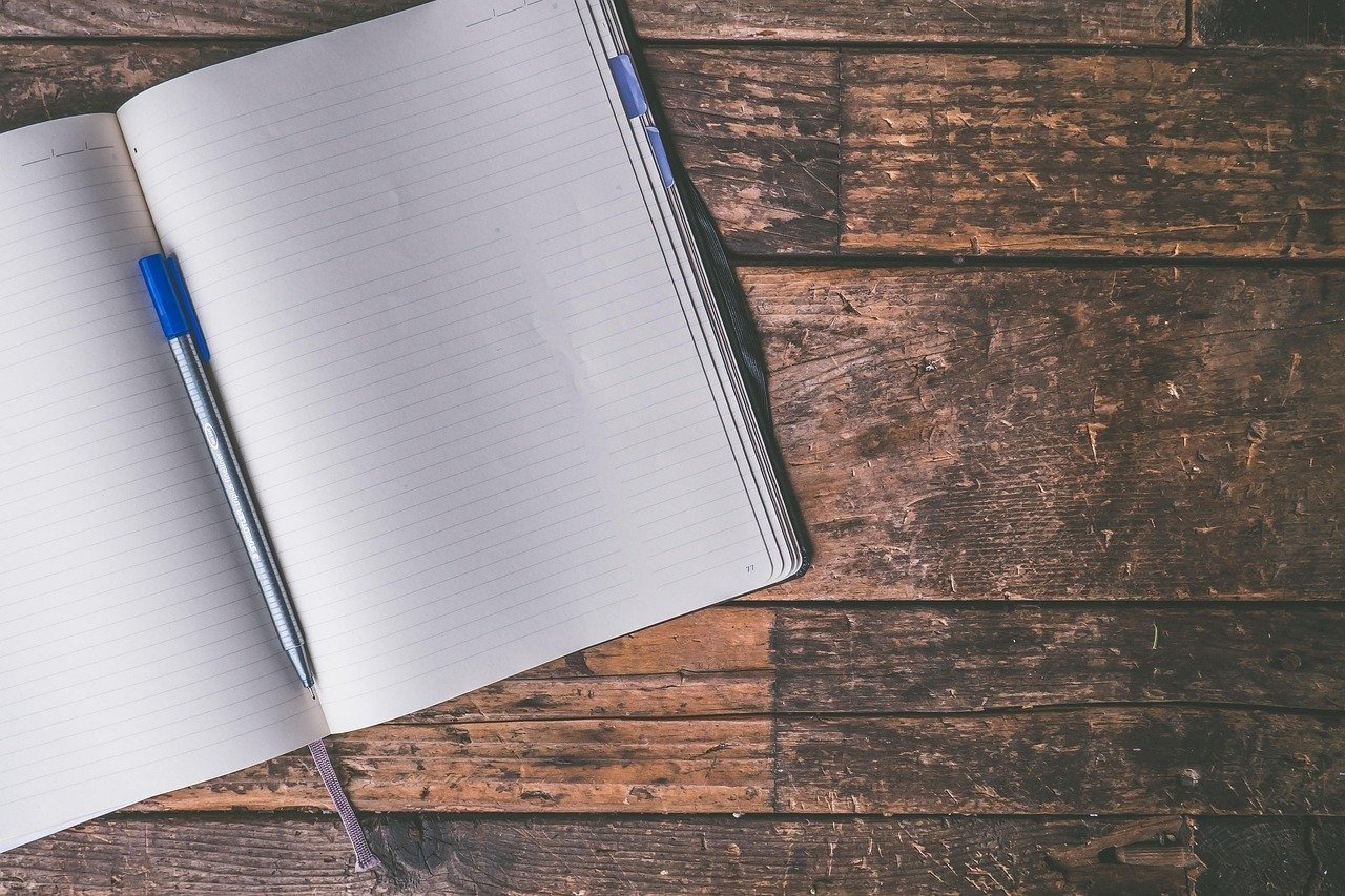 Scalable Business Model and Startup Pitch Deck Development Prompt